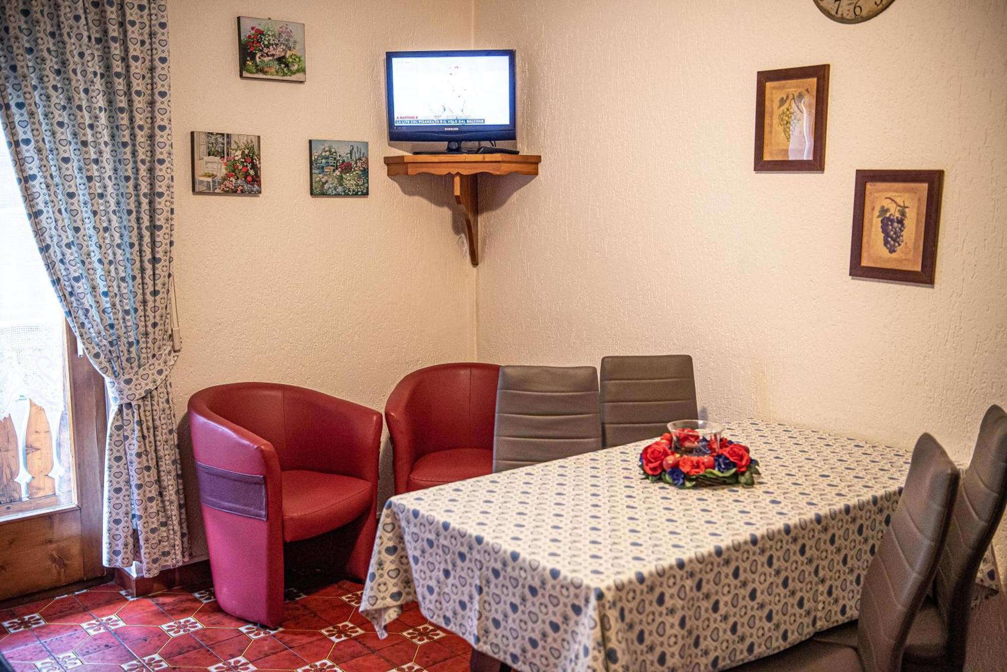 Maison Ostaria Myholidaylivigno Exteriör bild